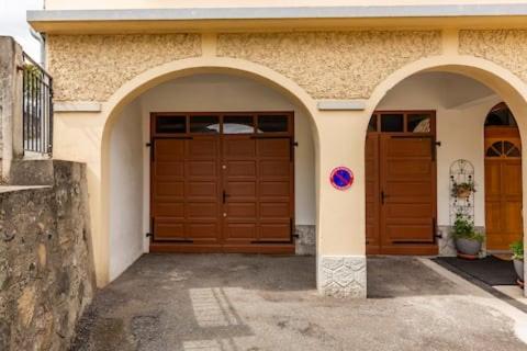 Maison Centre Ville + Garage Argelès-Gazost Exteriör bild